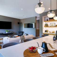 High Style and Stoke | Hot Tub & Pet Friendly