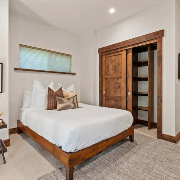 *NEW Pet Friendly Prosser Tree Haus | Hiking Retreat - Image 1