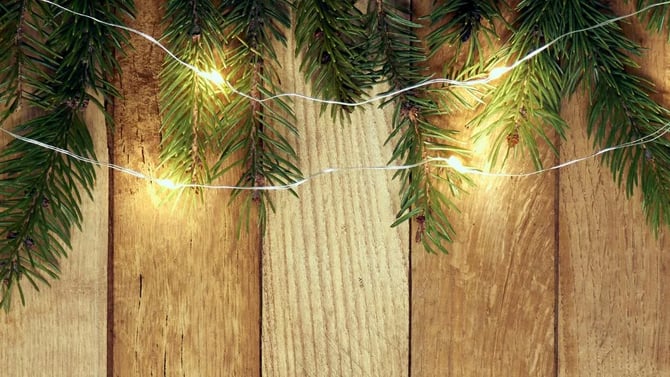 Holiday Decor Tips for Rental Properties: Keep it Festive and Safe